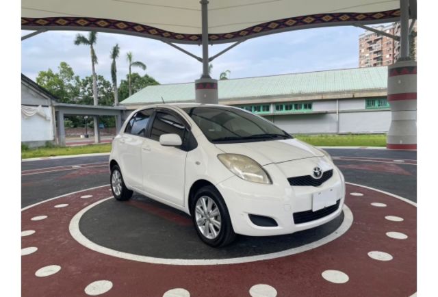 2012 toyota yaris g版  第1張相片