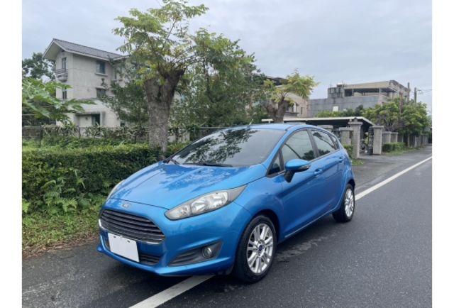 2014 FORD FIRSTA  第1張相片