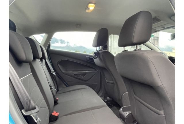2014 FORD FIRSTA  第6張相片