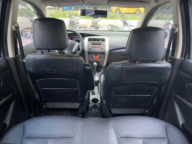 NISSAN日產 LIVINA  第12張相片