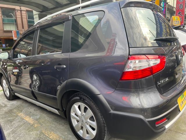 NISSAN日產 LIVINA  第13張相片