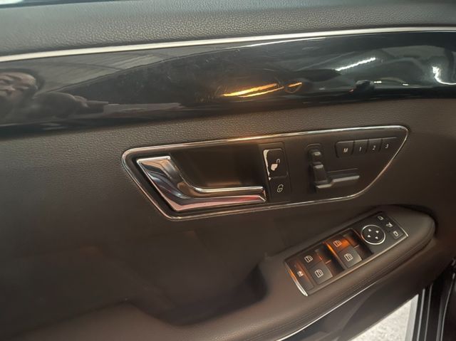 M-BENZ賓士 E250  第7張相片