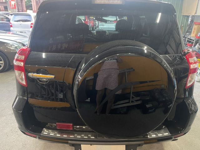 TOYOTA豐田 RAV4  第5張相片