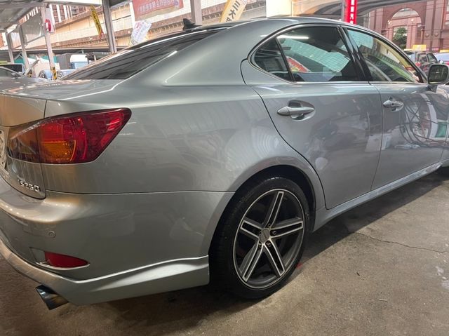LEXUS凌志 IS250  第3張相片
