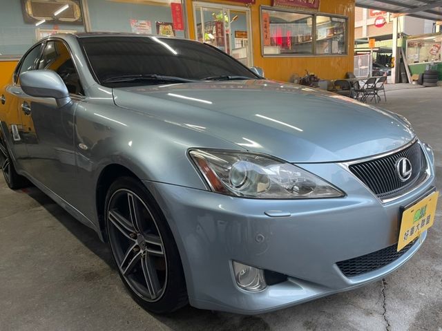 LEXUS凌志 IS250  第5張相片