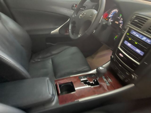 LEXUS凌志 IS250  第7張相片