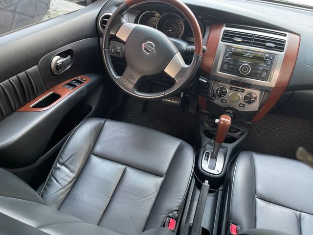 NISSAN日產 LIVINA  第9張相片