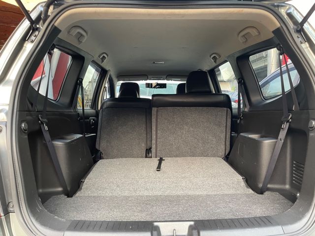 NISSAN日產 LIVINA  第13張相片
