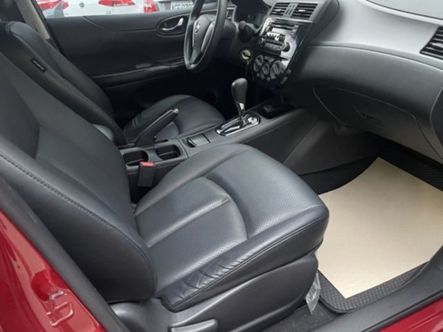 NISSAN日產 TIIDA  第6張相片