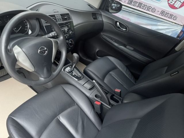 NISSAN日產 TIIDA  第7張相片