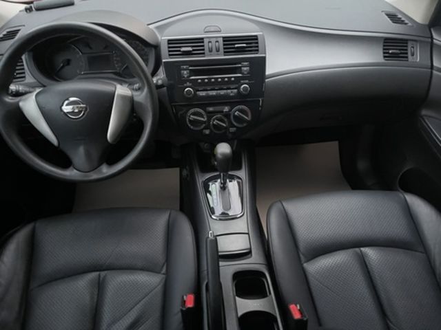 NISSAN日產 TIIDA  第10張相片