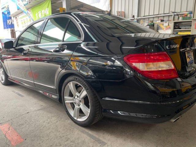 M-BENZ賓士 C300  第10張相片
