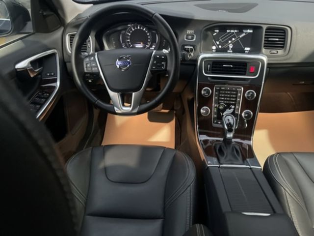 VOLVO富豪 S60  第19張相片