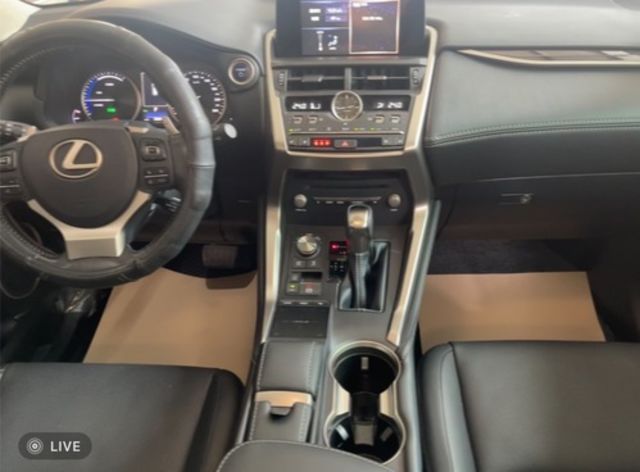 LEXUS凌志 NX300H  第10張相片