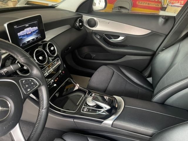 M-BENZ賓士 C250  第5張相片