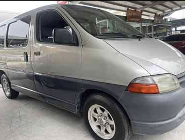 TOYOTA豐田 HIACE  第1張相片