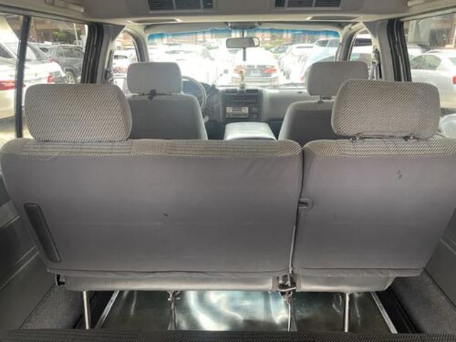 TOYOTA豐田 HIACE  第6張相片