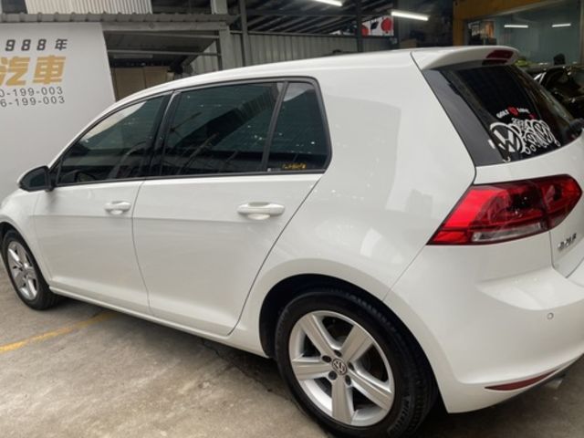 VOLKSWAGEN福斯 GOLF  第2張相片