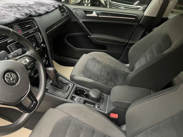 VOLKSWAGEN福斯 GOLF  第9張相片