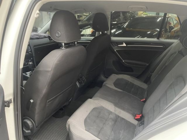 VOLKSWAGEN福斯 GOLF  第12張相片