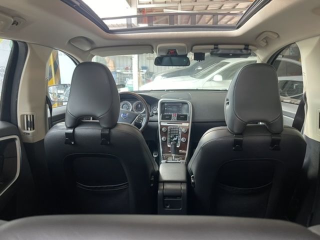 VOLVO富豪 XC60  第8張相片
