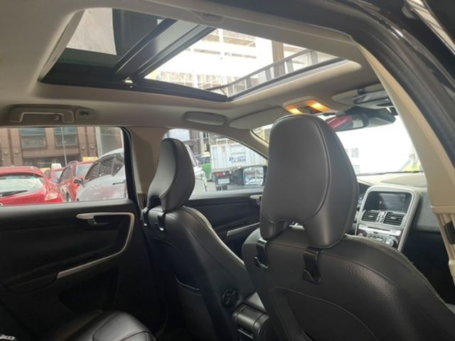 VOLVO富豪 XC60  第9張相片