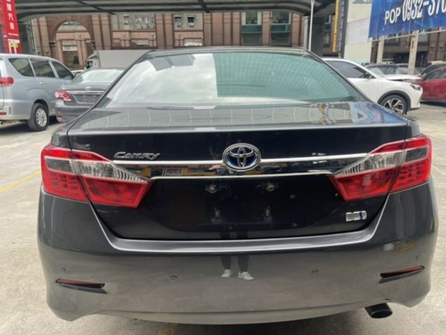 TOYOTA豐田 CAMRY  第4張相片
