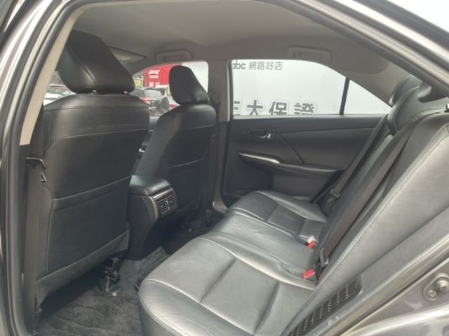 TOYOTA豐田 CAMRY  第13張相片