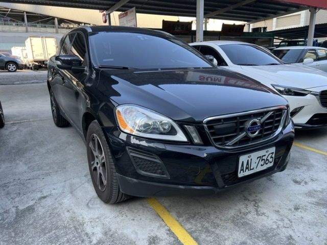 VOLVO富豪 XC60  第3張相片