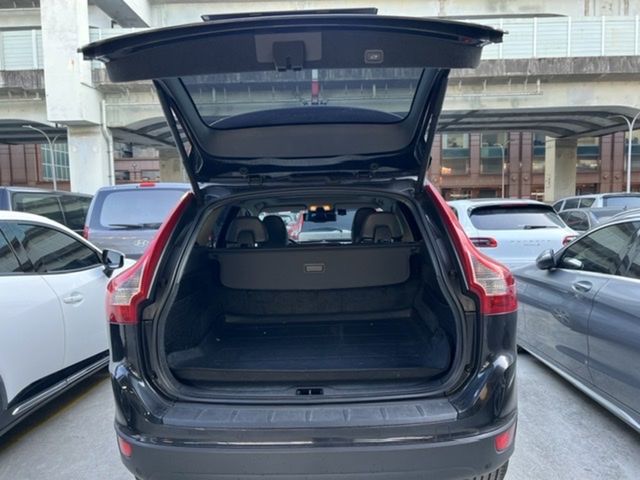 VOLVO富豪 XC60  第4張相片