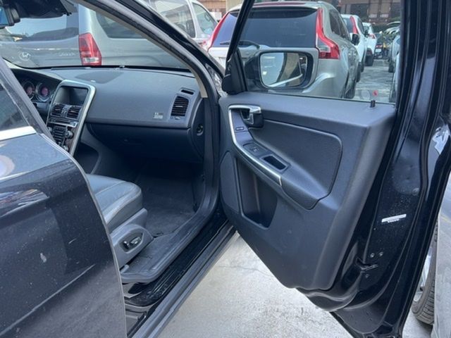 VOLVO富豪 XC60  第8張相片