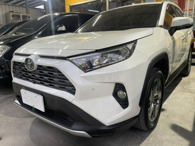 TOYOTA豐田 RAV4  第1張相片