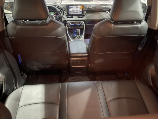 TOYOTA豐田 RAV4  第13張相片