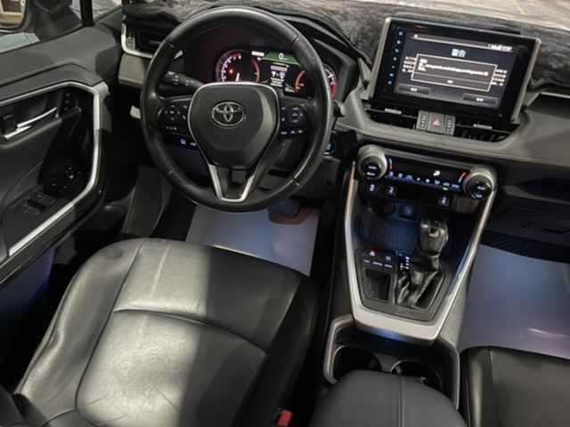 TOYOTA豐田 RAV4  第15張相片