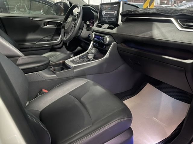 TOYOTA豐田 RAV4  第19張相片