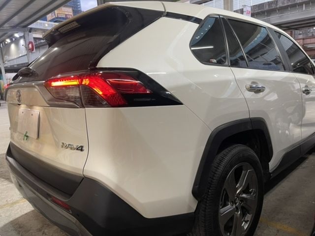 TOYOTA豐田 RAV4  第31張相片