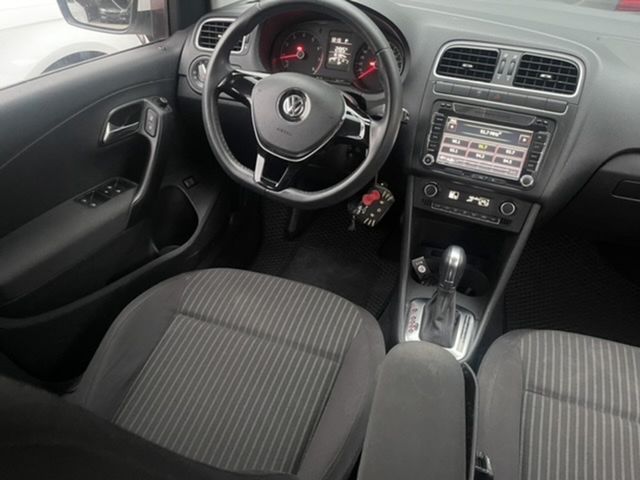 VOLKSWAGEN福斯 POLO  第6張相片