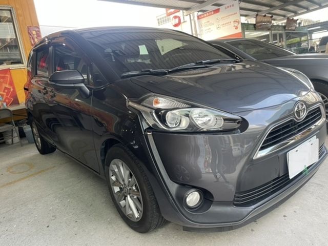 TOYOTA豐田 SIENTA  第2張相片