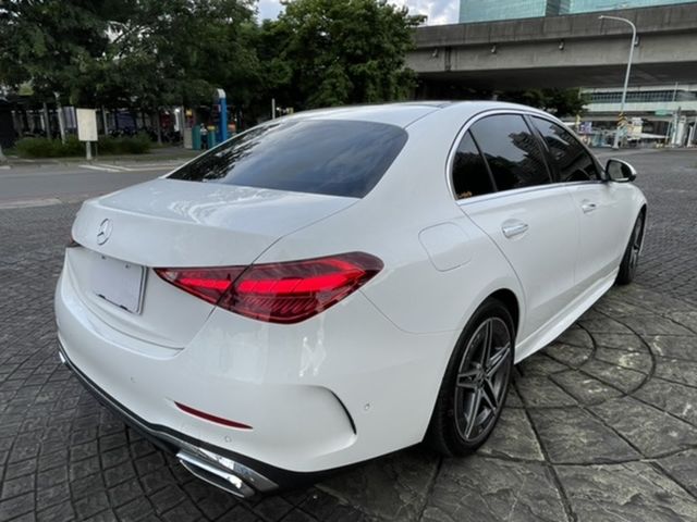 M-BENZ賓士 C180  第19張相片