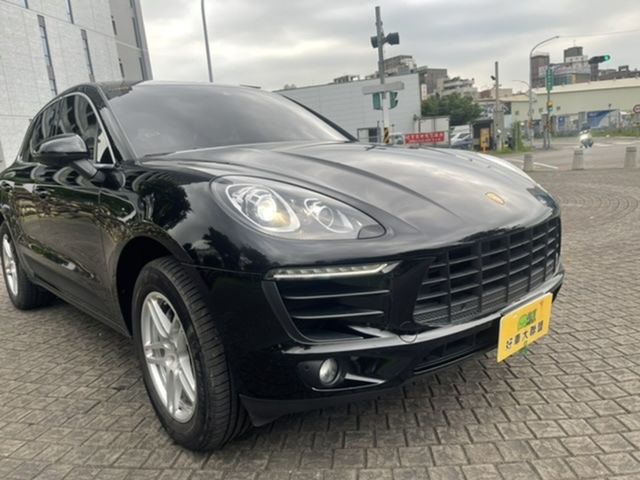 PORSCHE保時捷 MACAN  第2張相片