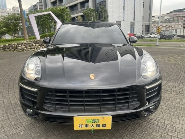 PORSCHE保時捷 MACAN  第3張相片
