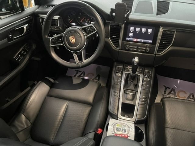 PORSCHE保時捷 MACAN  第6張相片