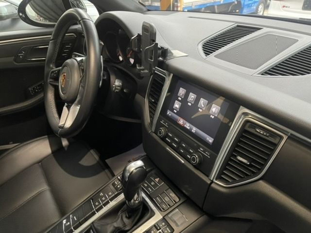 PORSCHE保時捷 MACAN  第12張相片