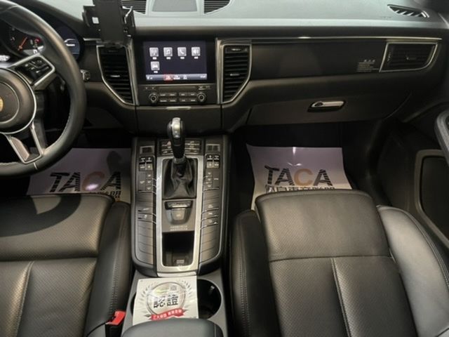 PORSCHE保時捷 MACAN  第13張相片