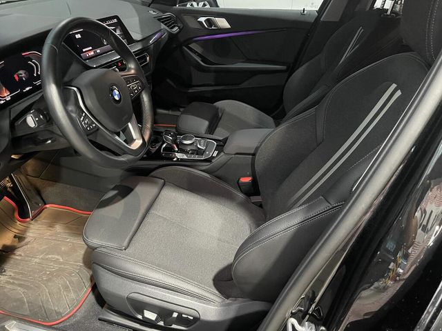 BMW寶馬 118  第11張相片