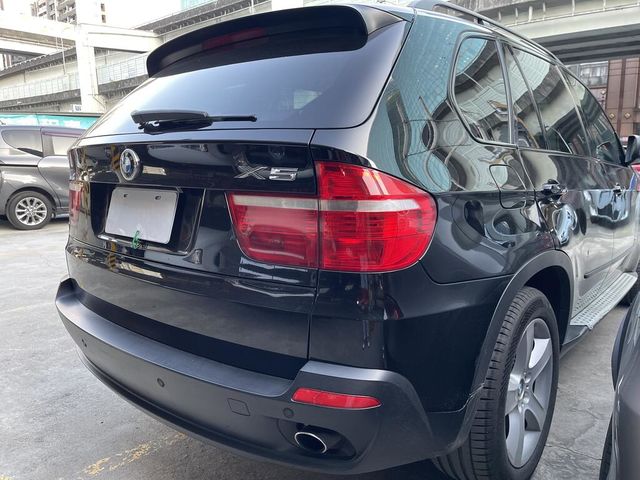 BMW寶馬 X5  第2張相片