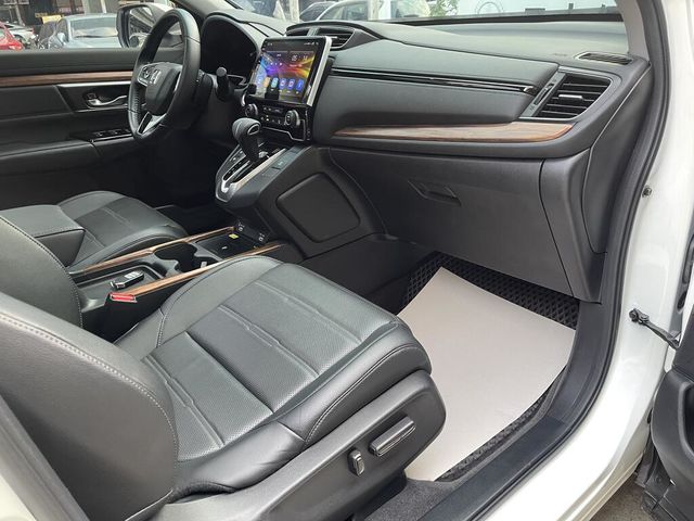 HONDA本田 CR-V  第14張相片