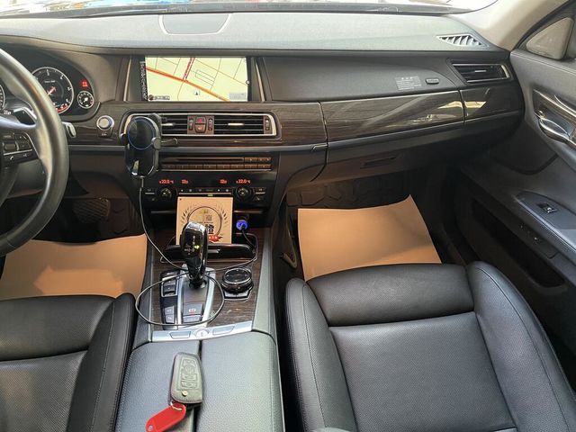 BMW寶馬 730D  第3張相片