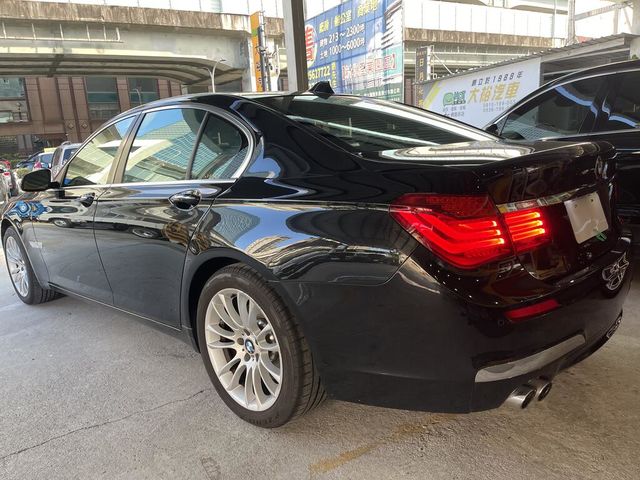 BMW寶馬 730D  第12張相片