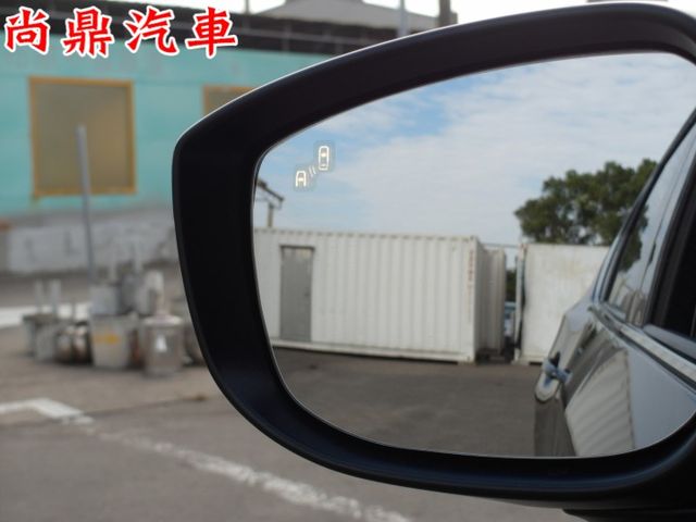 2020型 里程僅跑5萬9 原鈑件 免鑰匙 ACC跟車 車道偏離警示 環景顯影 盲點 抬頭顯示器 電動椅 CARPLAY  第10張相片